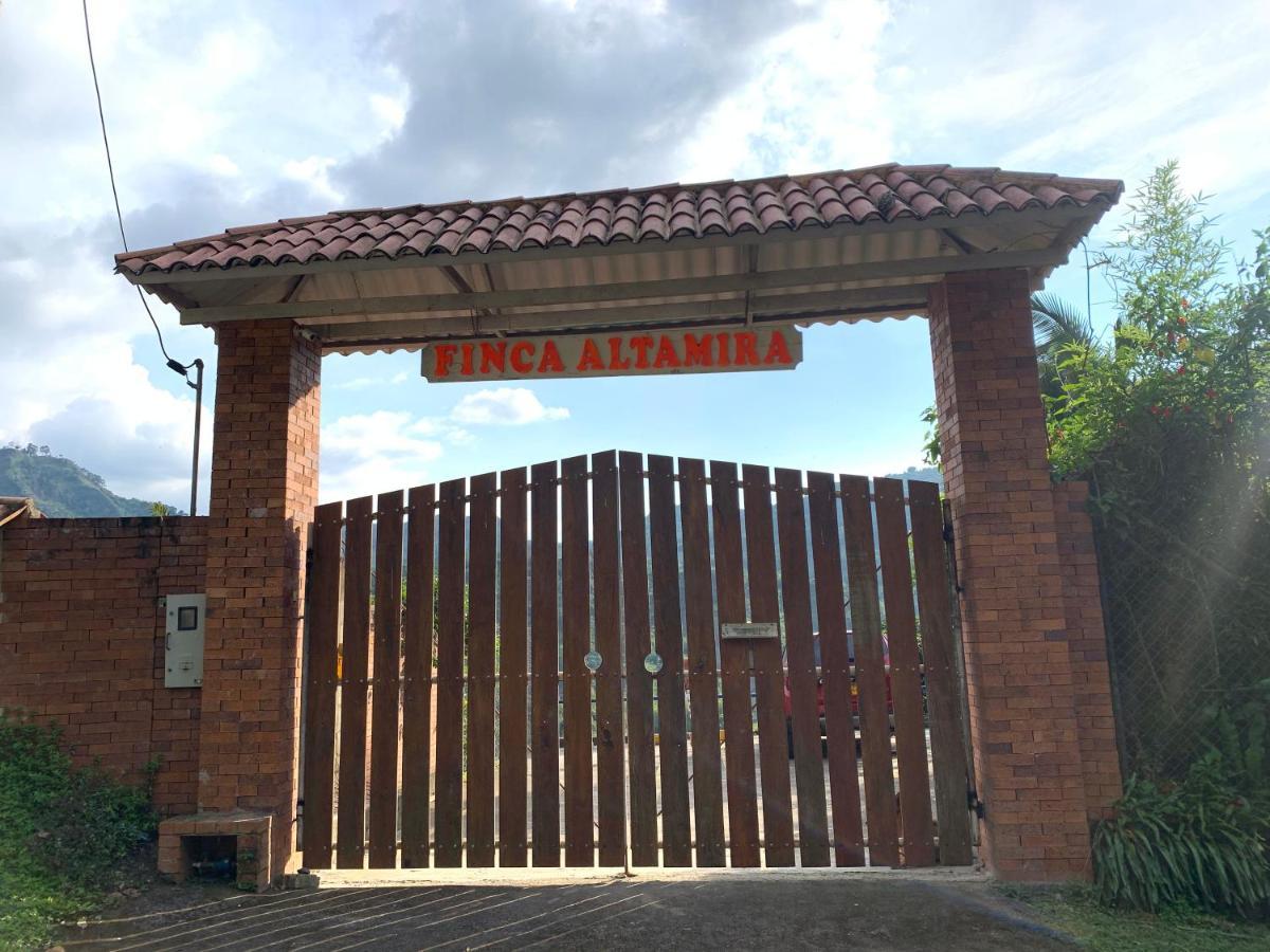 Finca Altamira La Vega  Exteriér fotografie